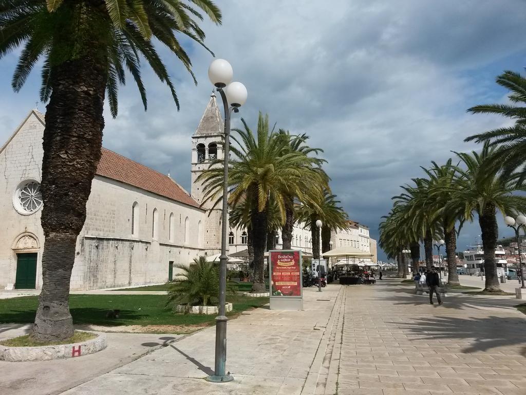 Studio Kairos Trogir Luaran gambar